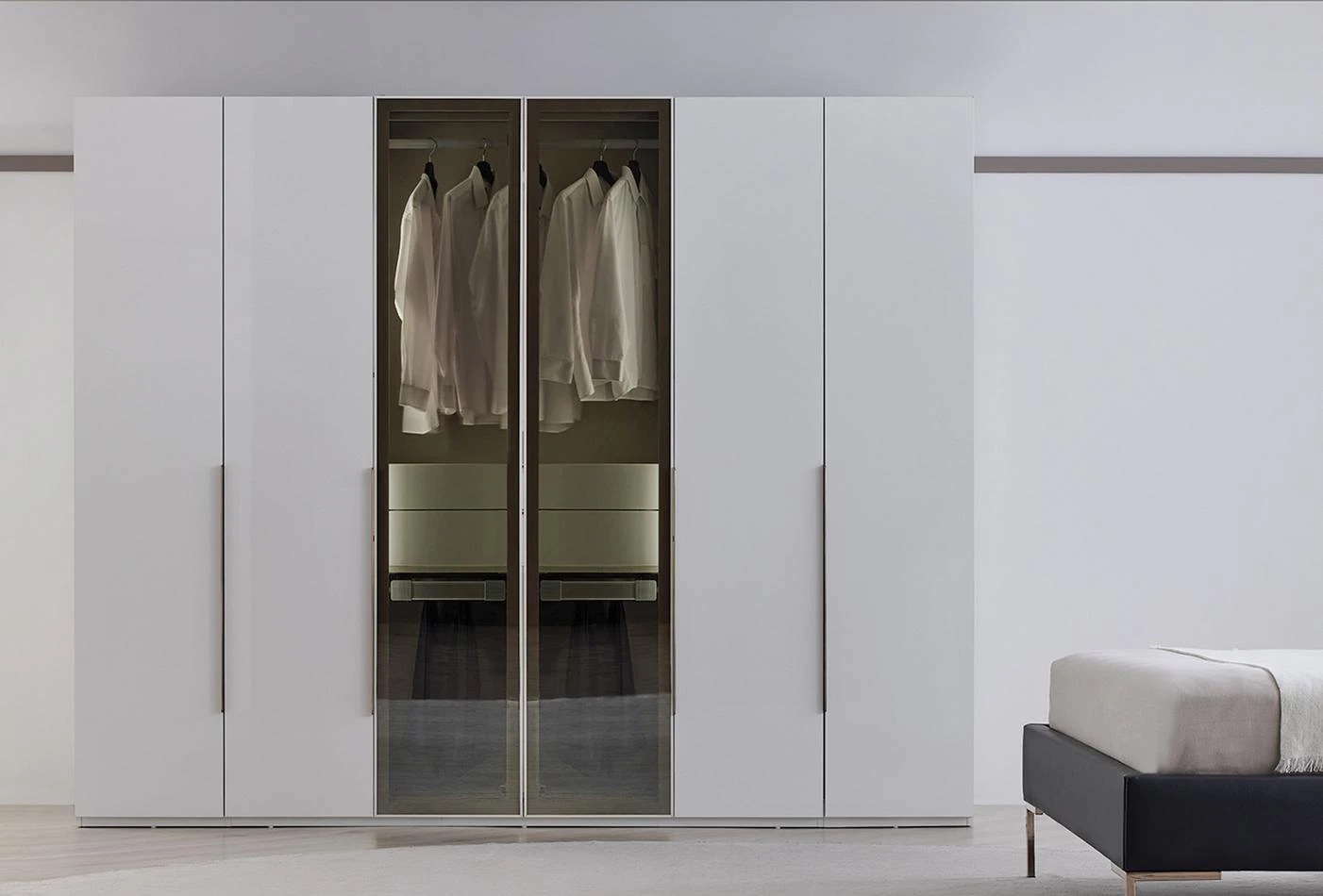 Шкаф 6-дв. Legato