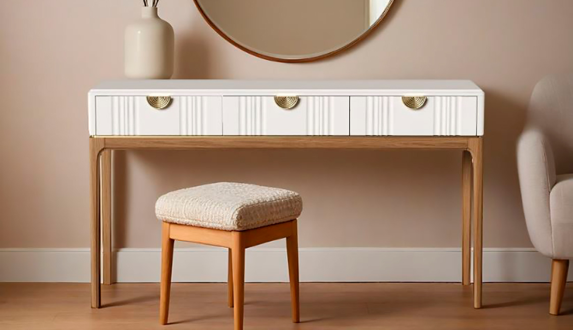 Консоль 3 ящ. Бари