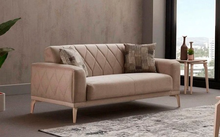 Компактный диван Palervo на ножках