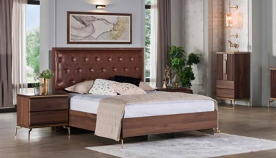 Кровать спинка с каретной стяжкой Moderno